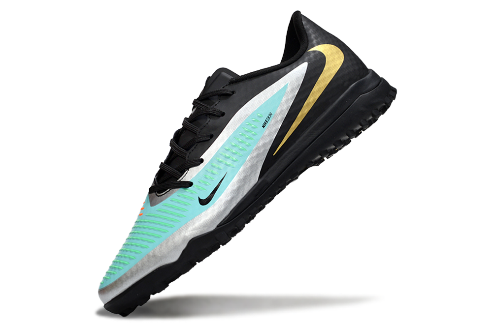 Phantom 6 Low Kunstrasen Silber